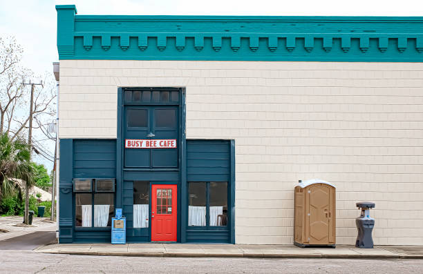 Best Portable toilet rental cost  in Midway City, CA